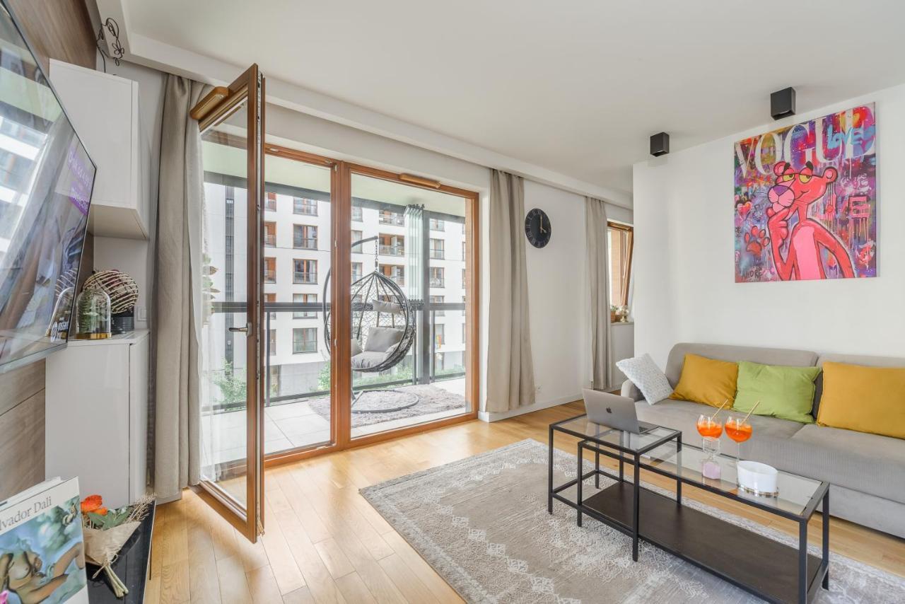 ורשה Modern Apartments With Access To The Pool Near Rondo Daszynskiego Station מראה חיצוני תמונה