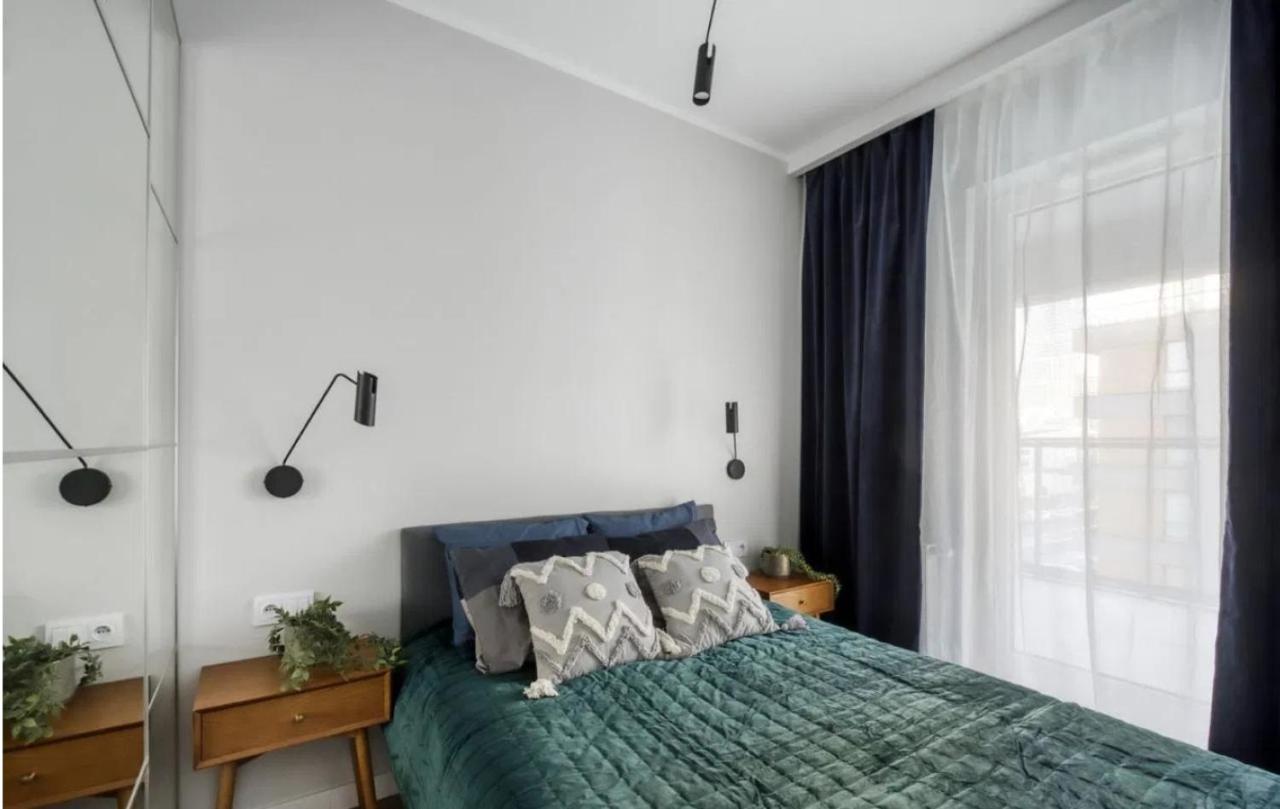 ורשה Modern Apartments With Access To The Pool Near Rondo Daszynskiego Station מראה חיצוני תמונה
